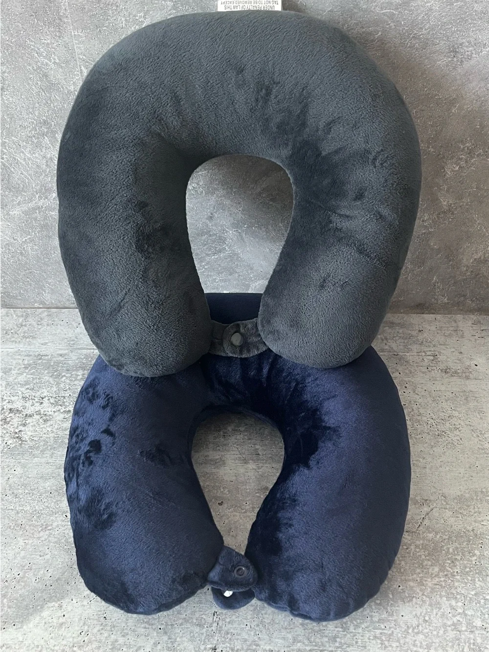 Plush Travel Neck Pillow in Black and Navy - Wolf Manufacturing